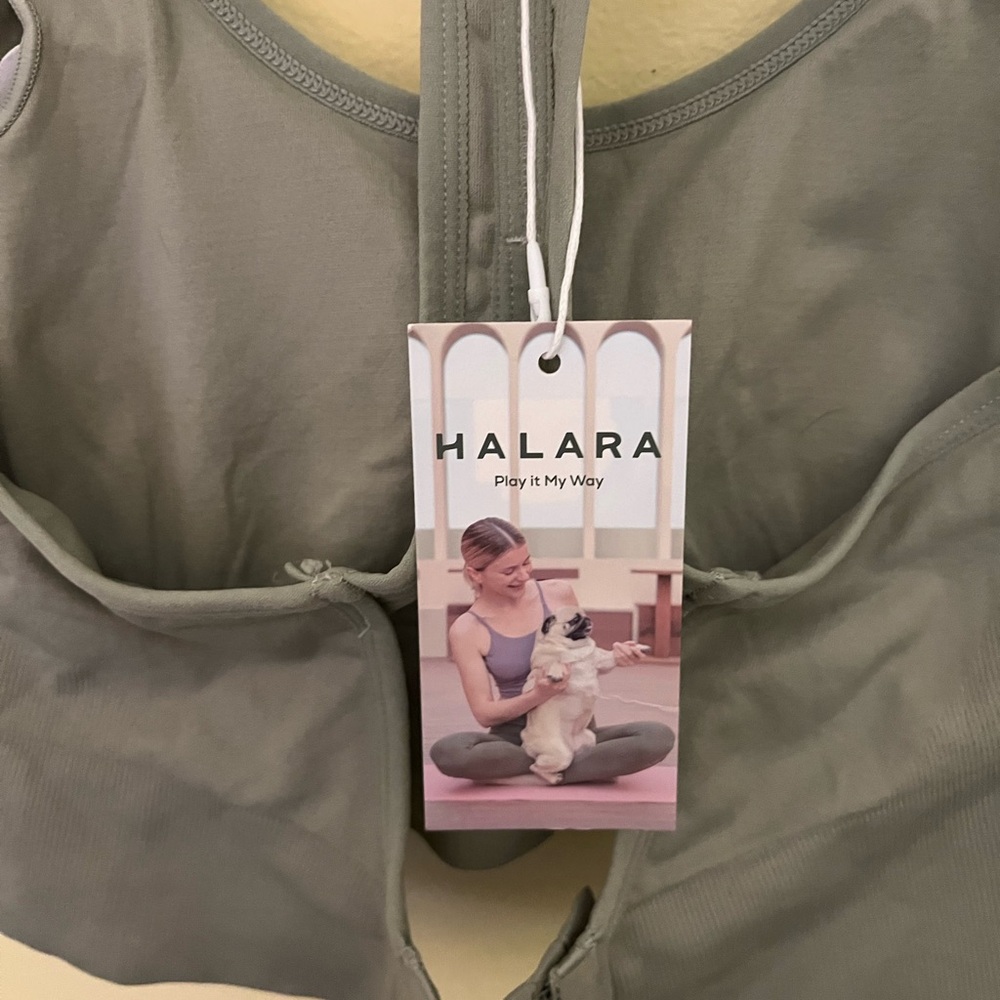 HALARA Pale Green Sports Bra Size Large NWT - Picture 5 of 7